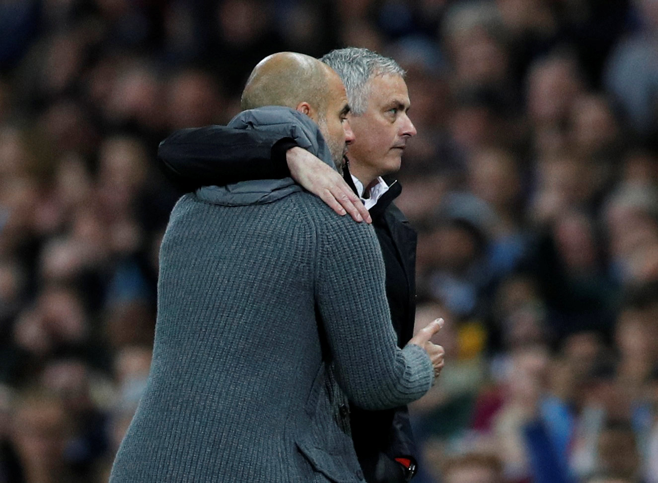 Pep Guardiola y Jose Mourinho tras el partido (REUTERS/Darren Staples)