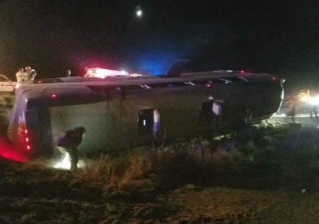 Se accidenta autobús donde viajaba Caravana Migrante; 11 heridos