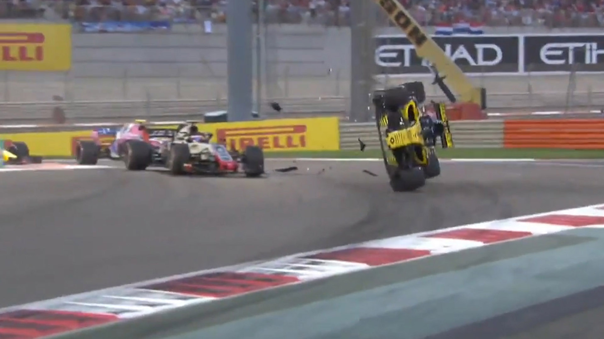 El impactante accidente de Nico Hulkenberg en el GP de Abu Dhabi de la Fórmula 1