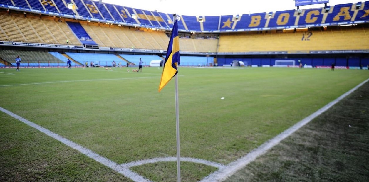 Conmebol baraja jugar sin público la final de la Libertadores entre Boca y River