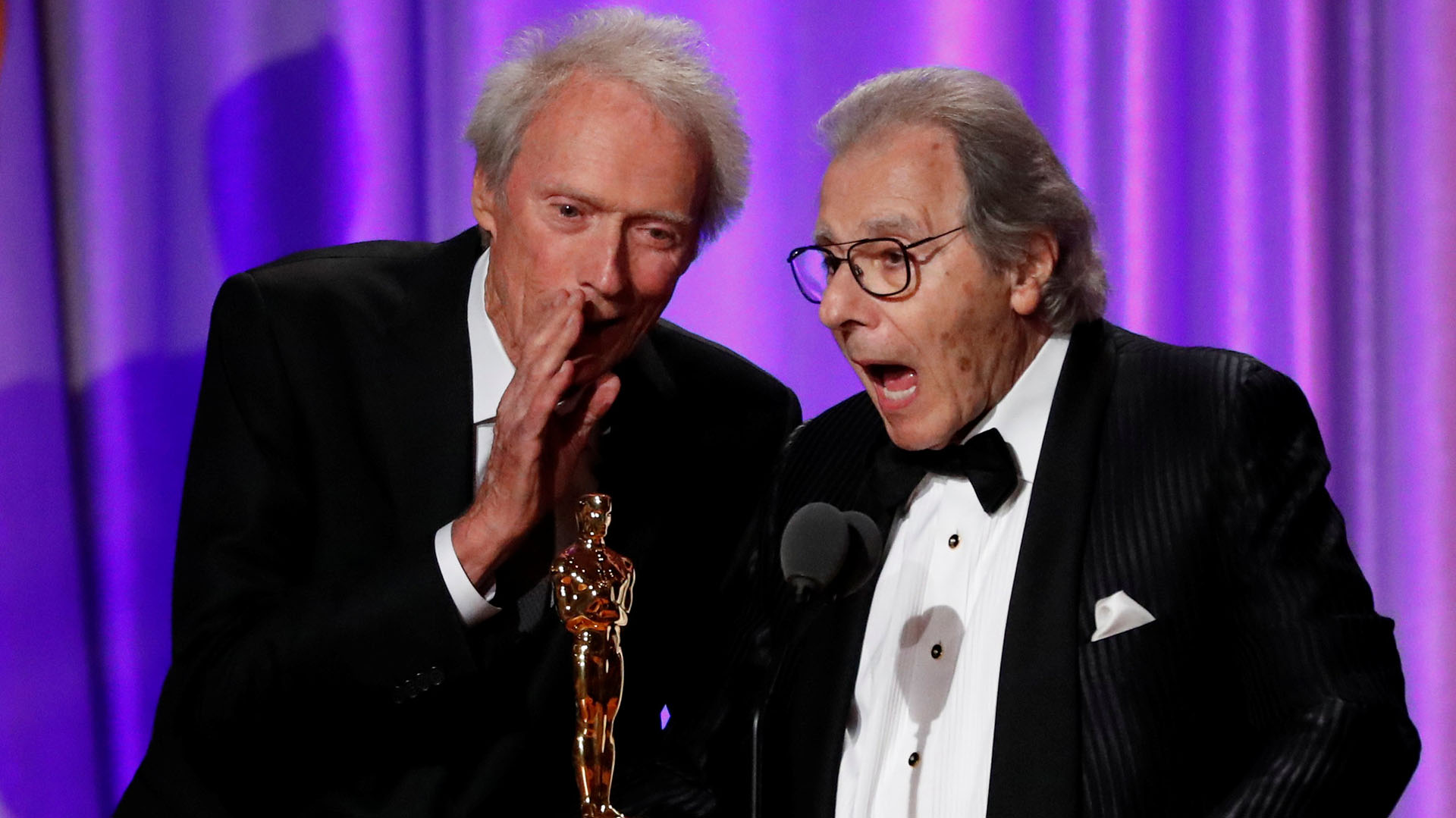 Schifrin recibió el Oscar de manos de Clint Eastwood: "¡Misión cumplida!"