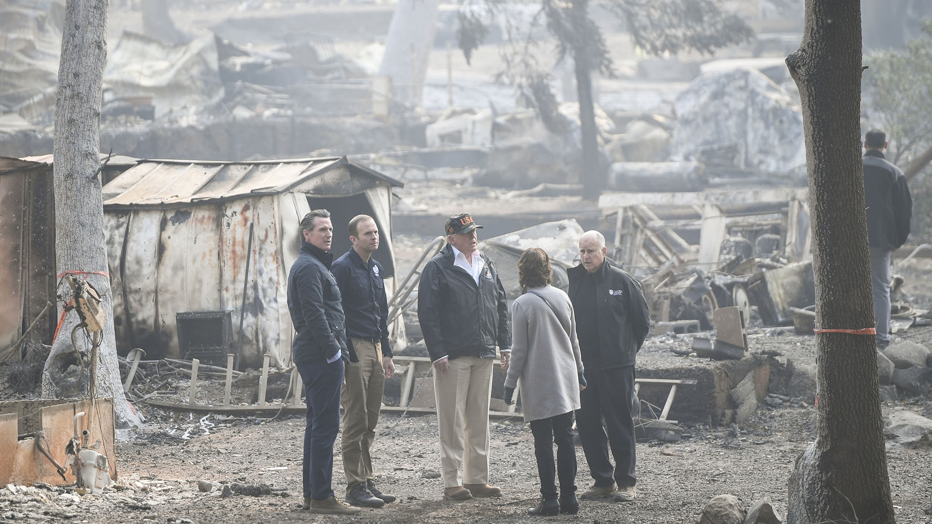 El presidente Donald Trump dijo que la situación en la zona de los incendios era “muy triste”