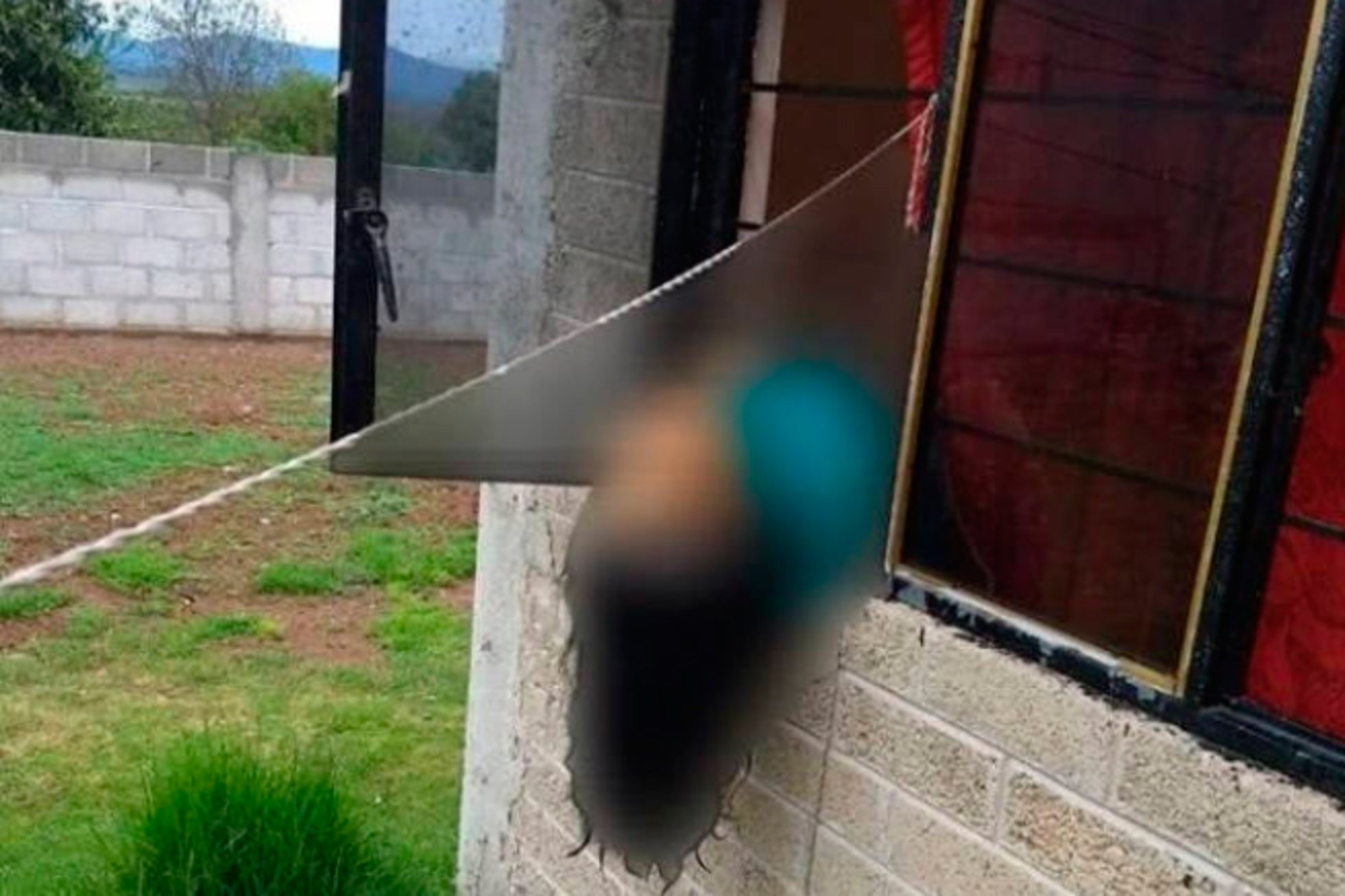 Madre se atoró con las protecciones de su casa y murió asfixiada