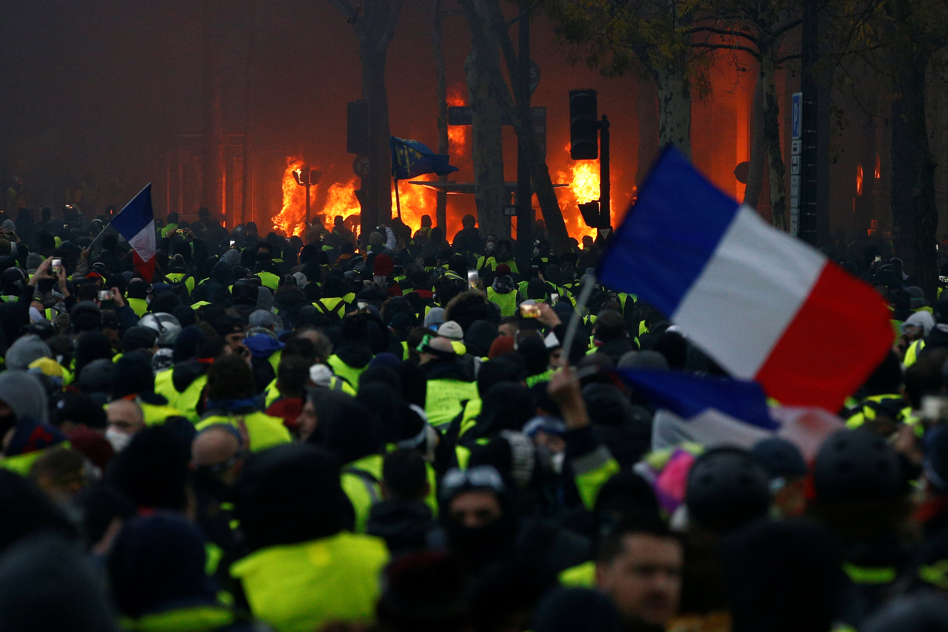 Un momento de las protestas en París (REUTERS/Stephane Mahe)