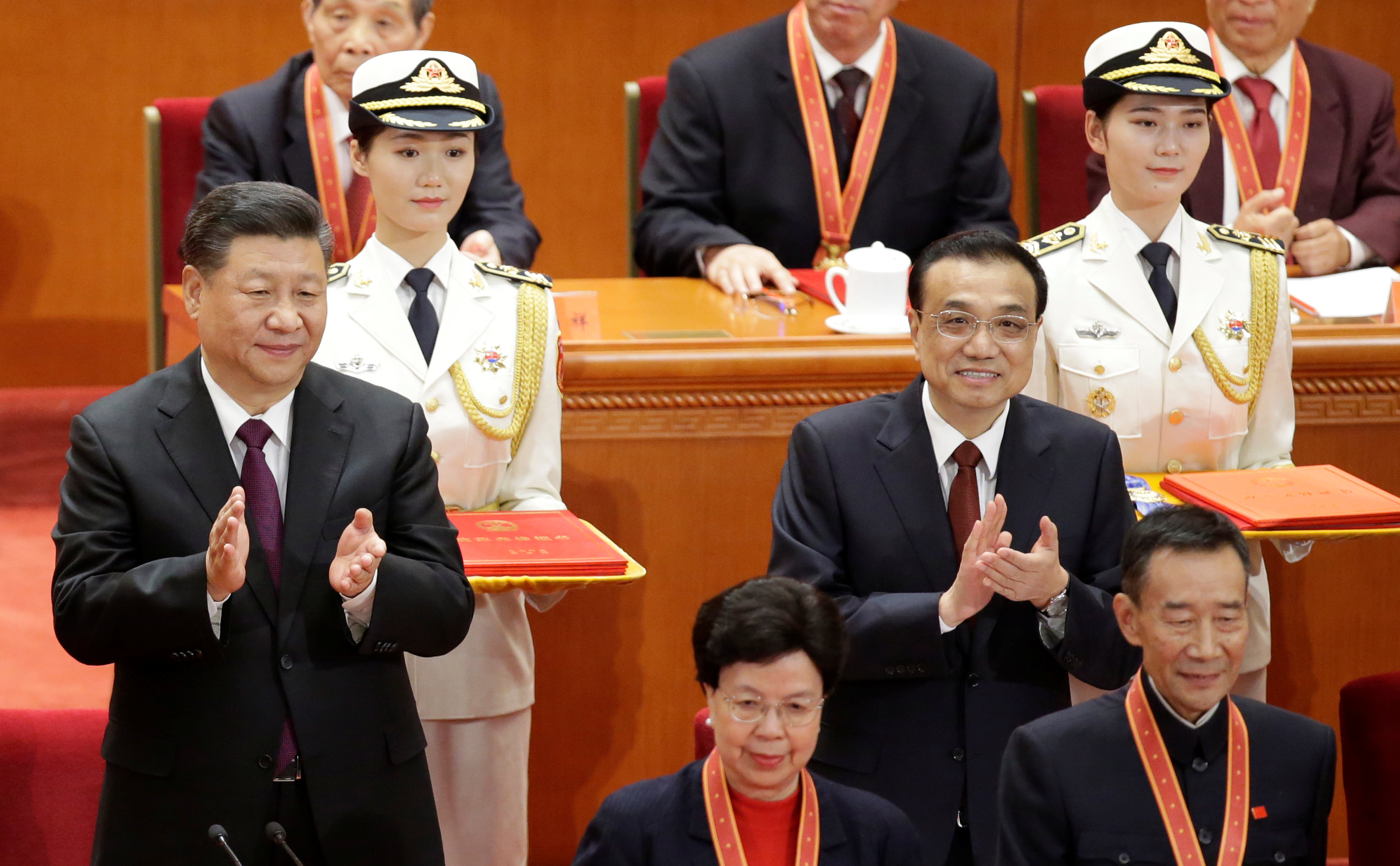 El presidente chino Xi Jinping y el primer ministro Li Keqiang (REUTERS/Jason Lee)