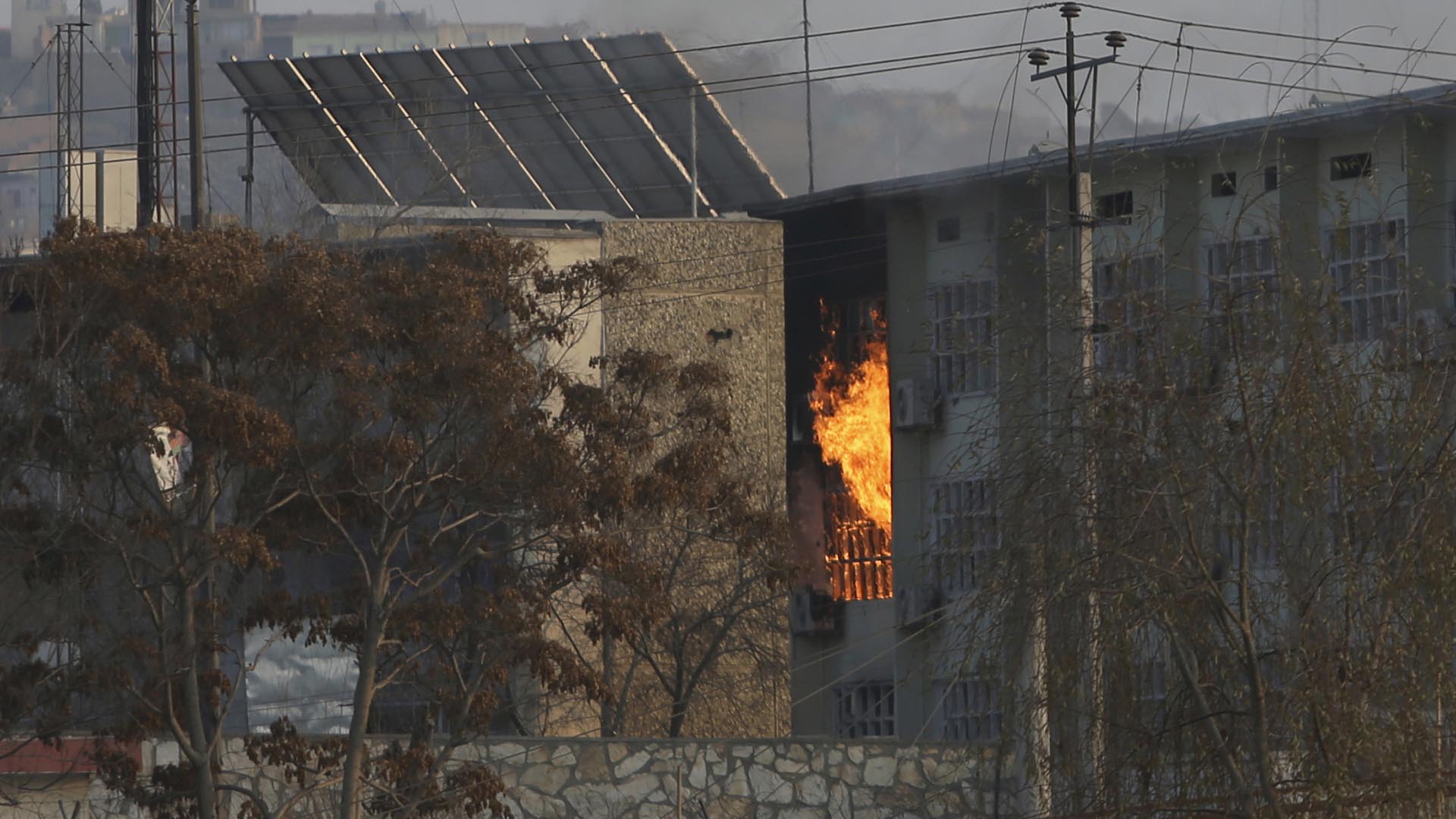 El lugar del atentado: el Viceministerio de Mártires y Discapacitados (AP Images)