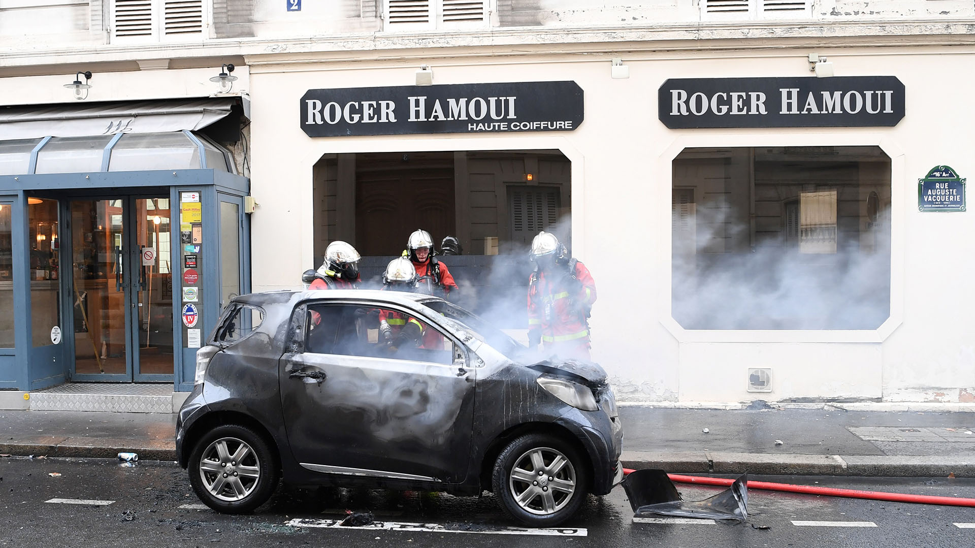 Destrozos en París (FEFERBERG / AFP)