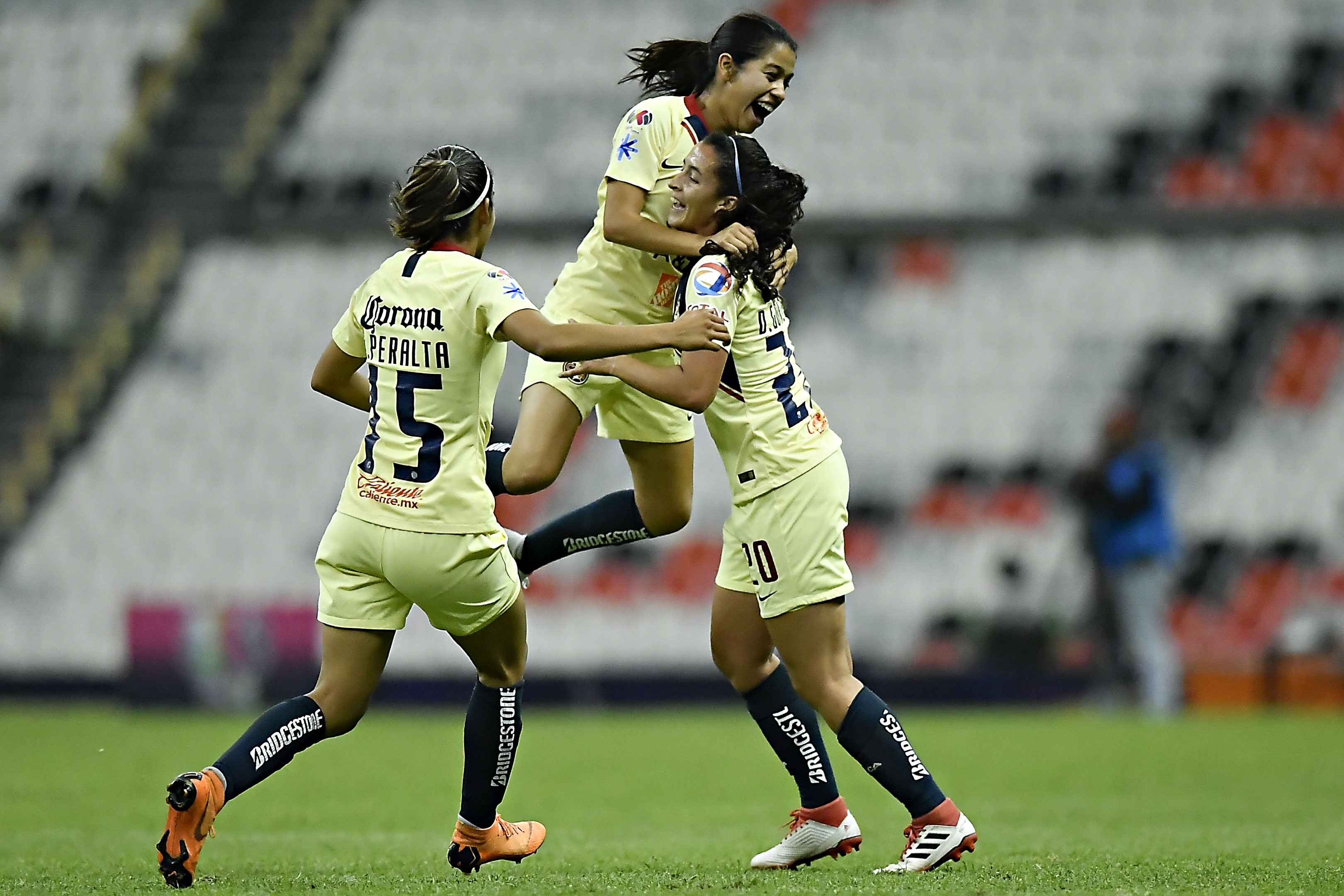 América femenil vuelve al Azteca para la final