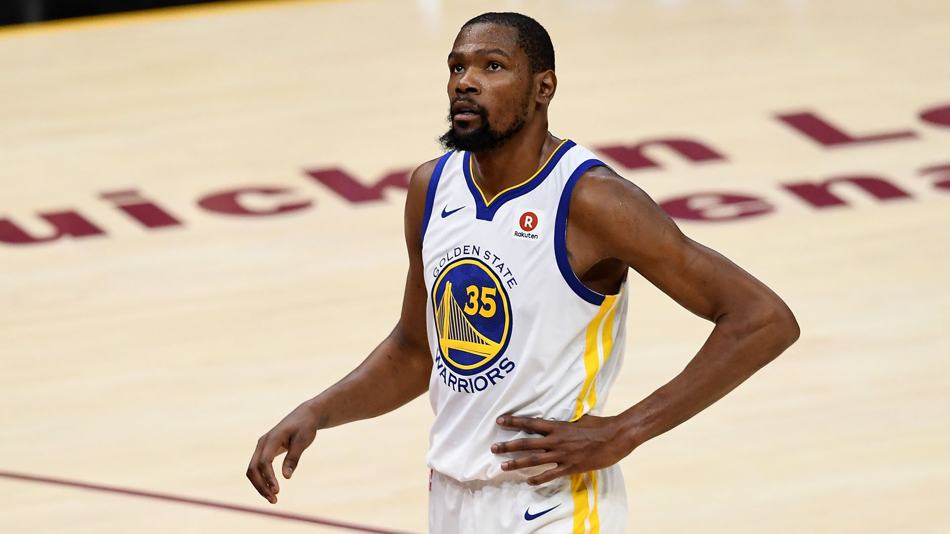 El contrato que liga a Kevin Durant con Golden State expira en verano de 2019. (Foto: AFP)