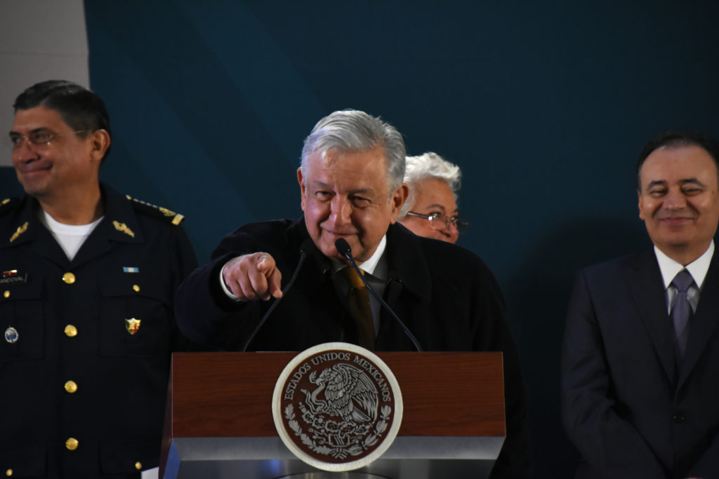 AMLO: "son tiempos, desgraciadamente, de canallas"