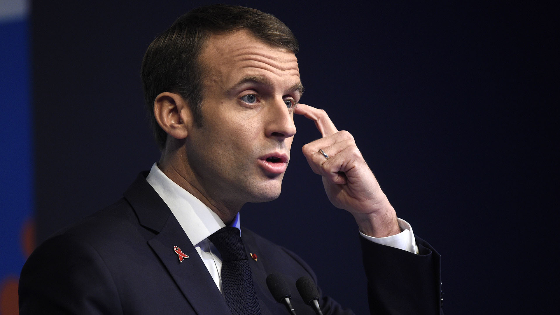 Emmanuel Macron durante una rueda prensa del G20 en Buenos Aires. (AP Photo/Gustavo Garello)