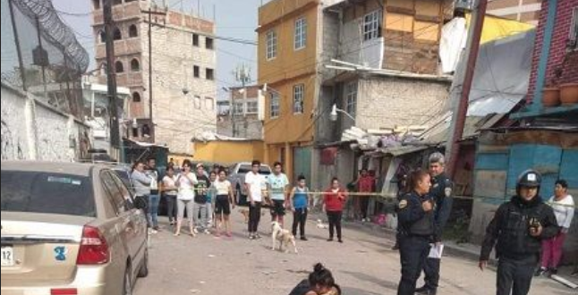 Despiden a la rata con plomazos, coca, y música