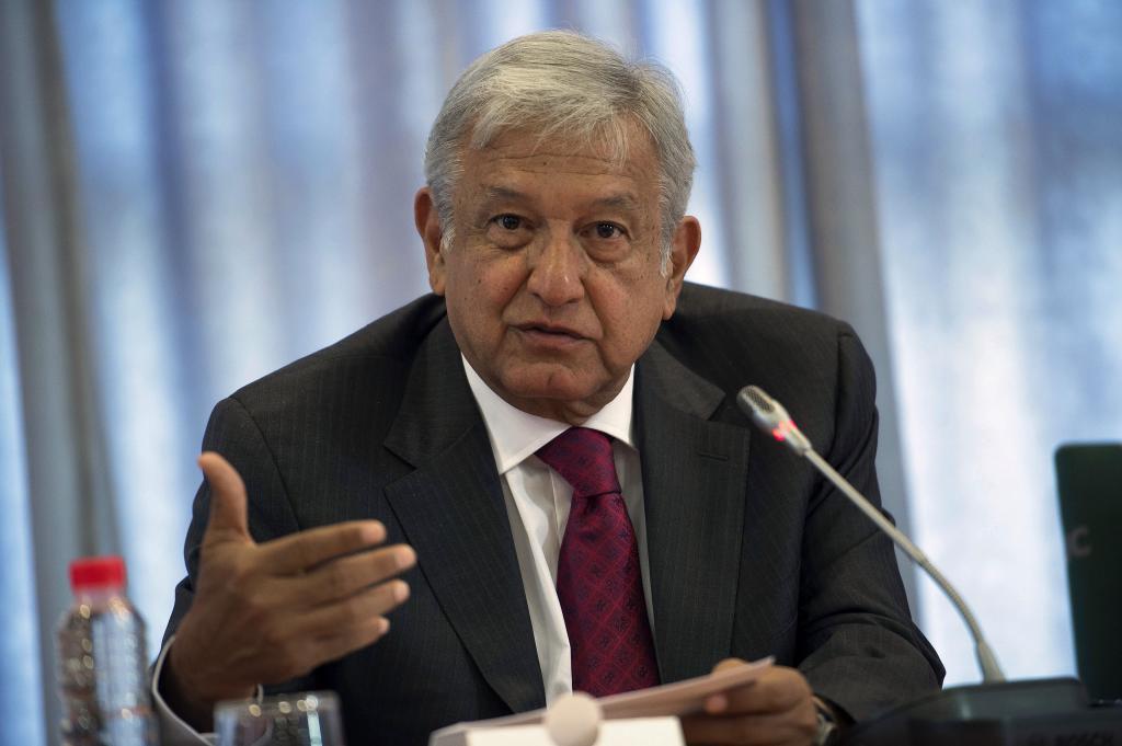 Después de huachicol sigue detener robo de medicinas: AMLO