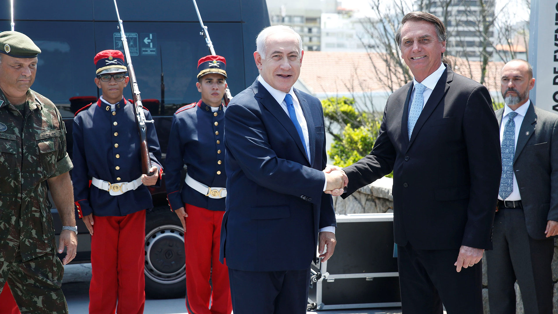 Jair Bolsonaro recibe a Benjamín Netanyahu (Reuters)