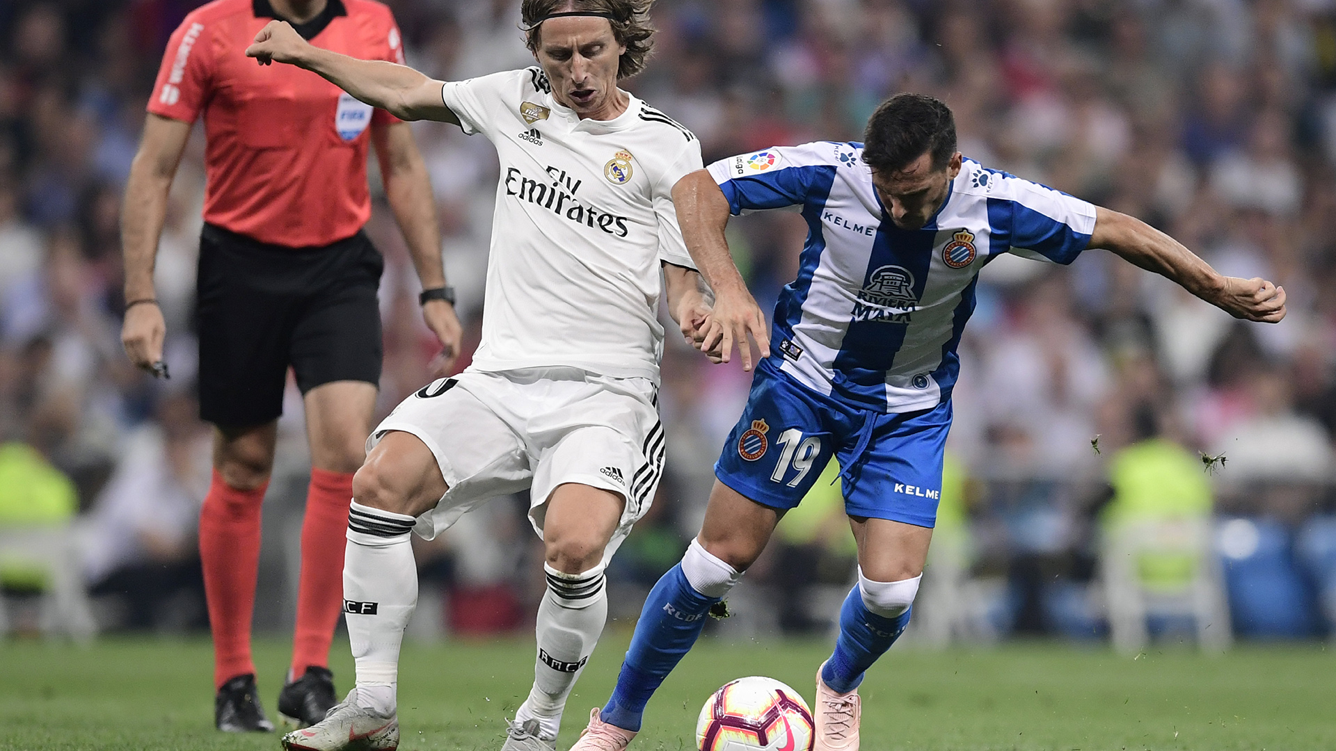 Real Madrid enfrenta al débil Espanyol para afianzarse en los puestos de Champions