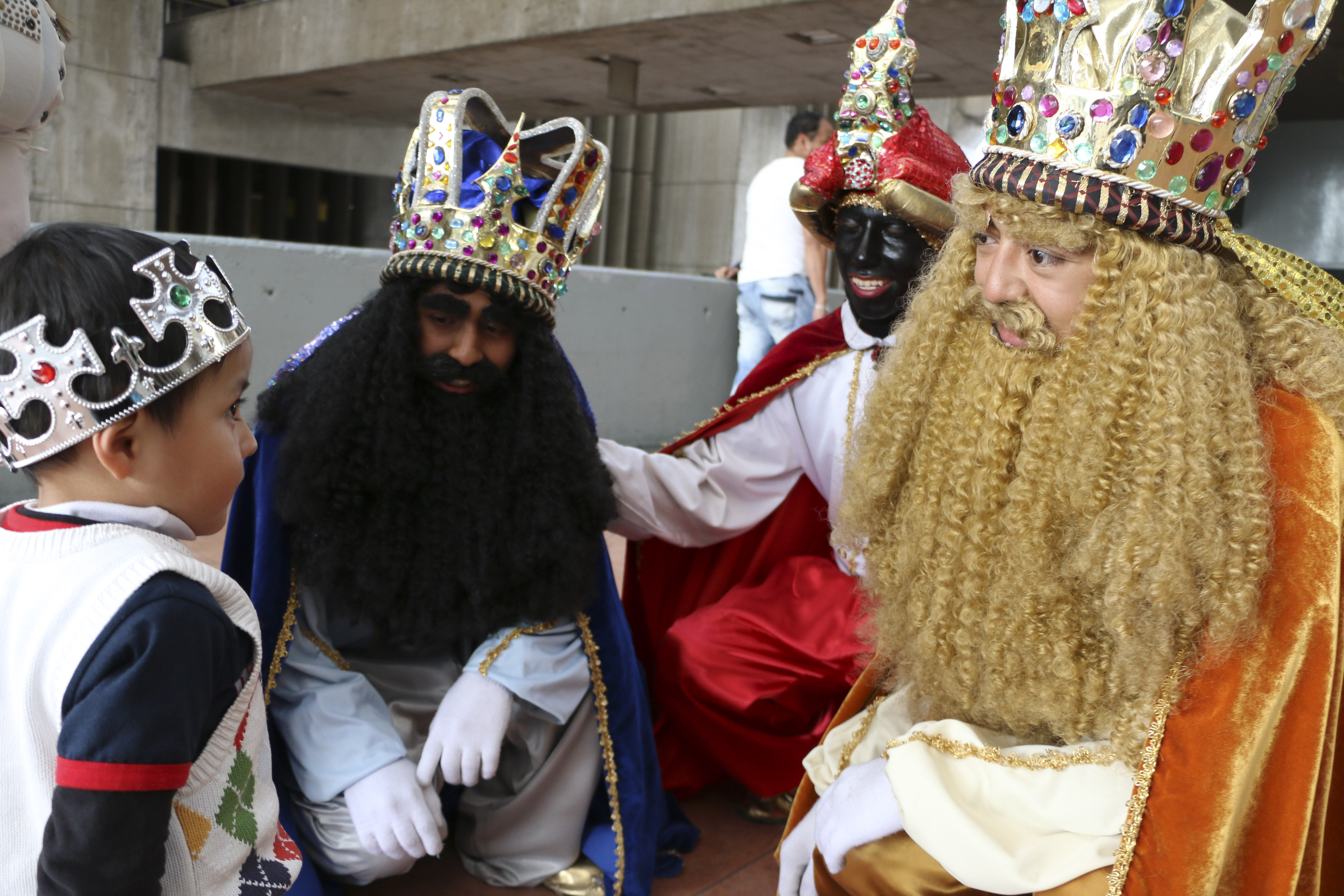 La Secretaría del Medio Ambiente invitó a los niños no mandar su carta a los Reyes Magos con globos de helio (Foto: Saúl López/ CUARTOSCURO.COM)