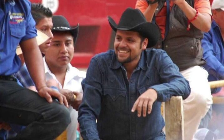LEVANTAN al SOBRINO de JOAN SEBASTIAN en pleno JARIPEO