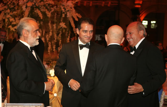 Abogado de Deschamps sera el “Jefe” Diego Fernandez de Cevallos