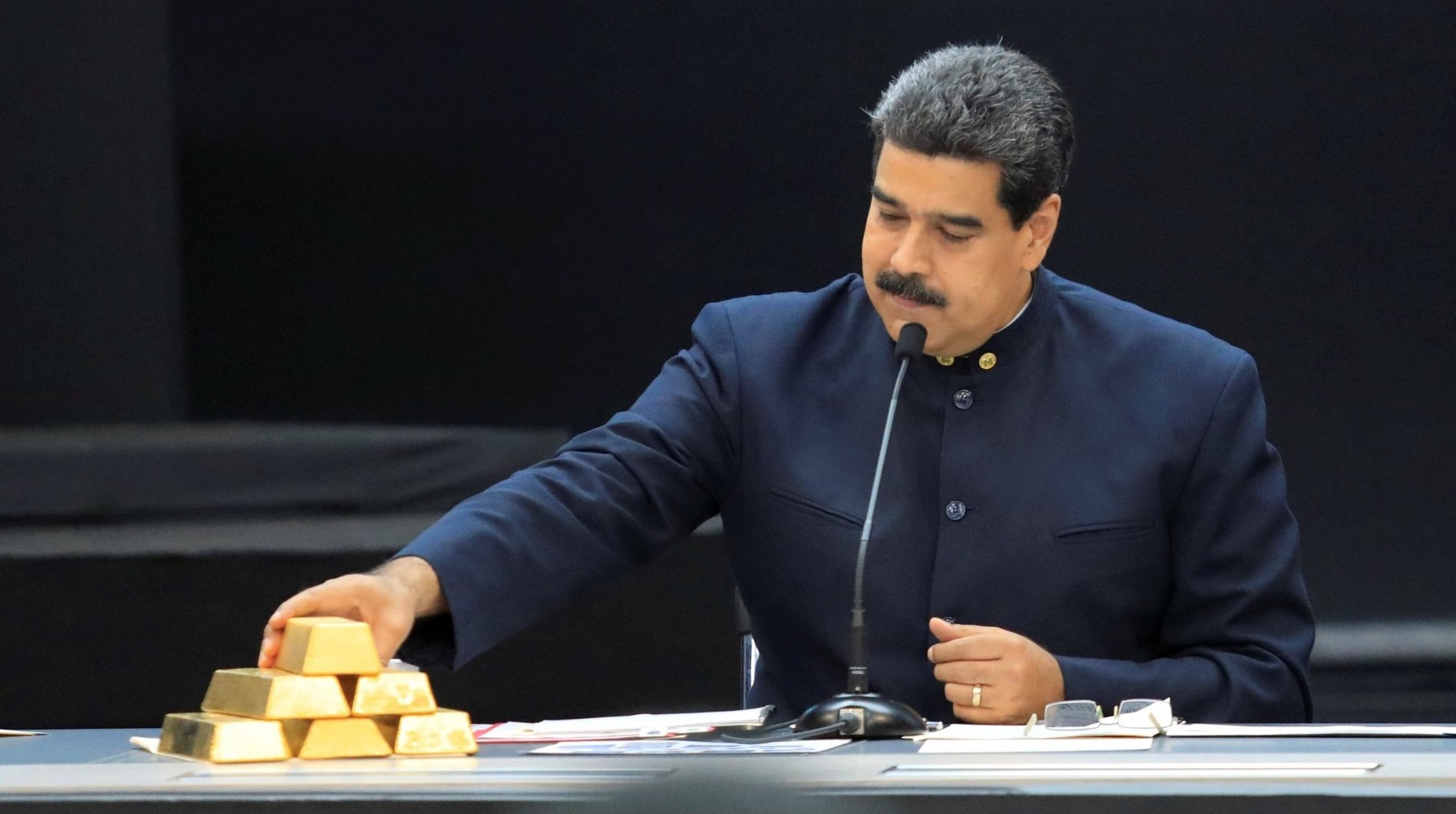 Una empresa de Emiratos Árabes Unidos confirmó haber comprado tres toneladas de oro a Venezuela