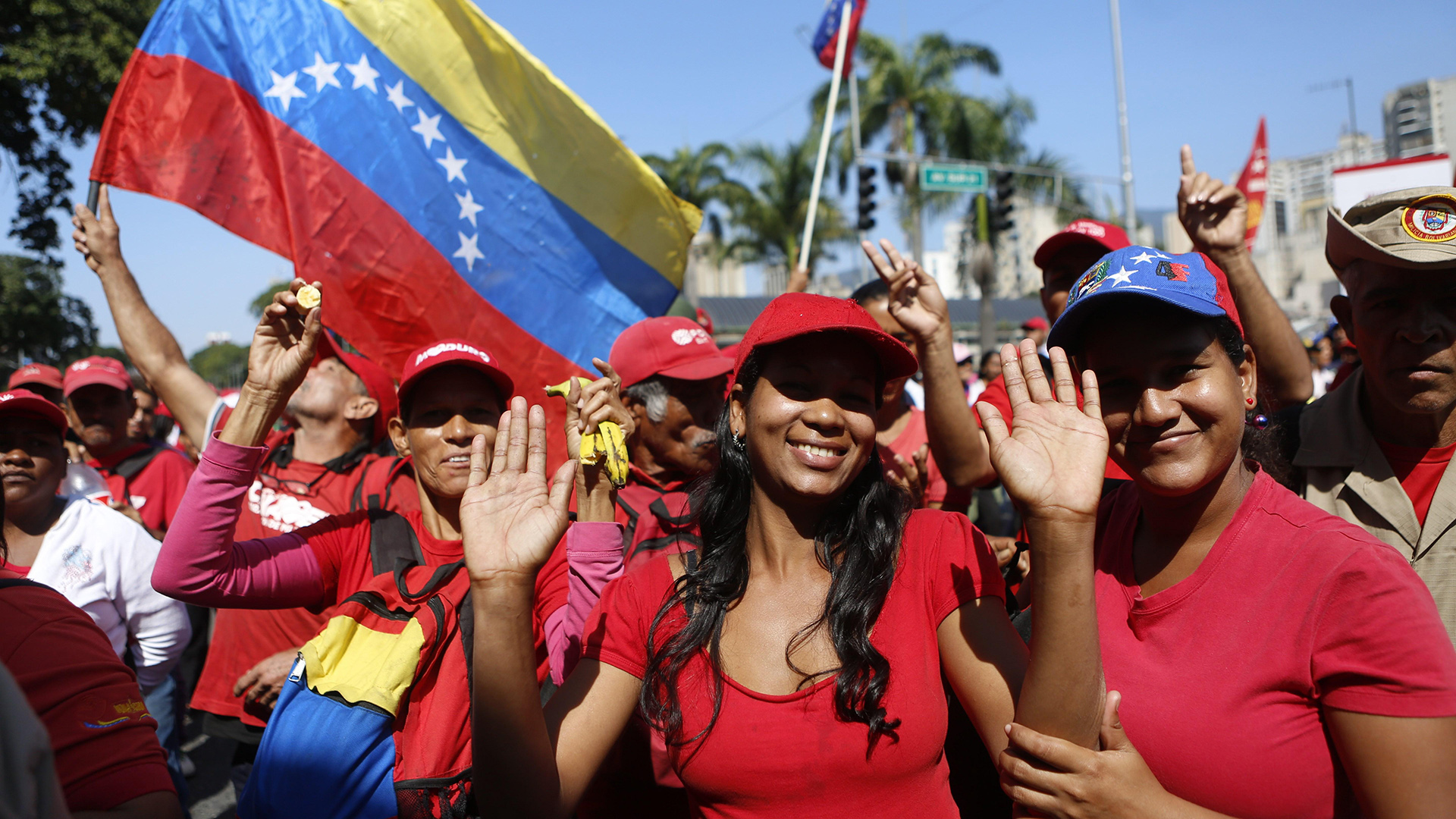 Manifestación a favor de Nicolás Maduro (EFE/ Cristian Hernández)