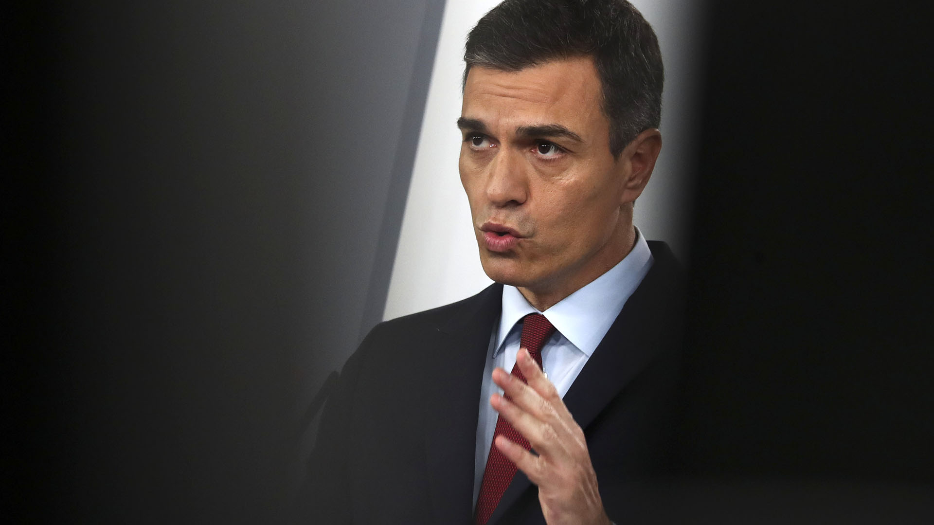 Pedro Sánchez baraja convocar elecciones anticipadas en España para 14 de abril