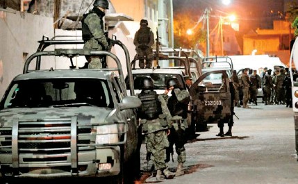 Circulan ya 450 militares del Ejercito en calles y colonias de Ecatepec, EDOMEX