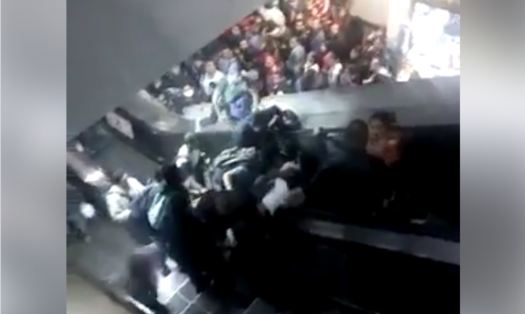 Fallo escalera eléctrica en metro de la CDMX; hubo lesionados | Vídeo