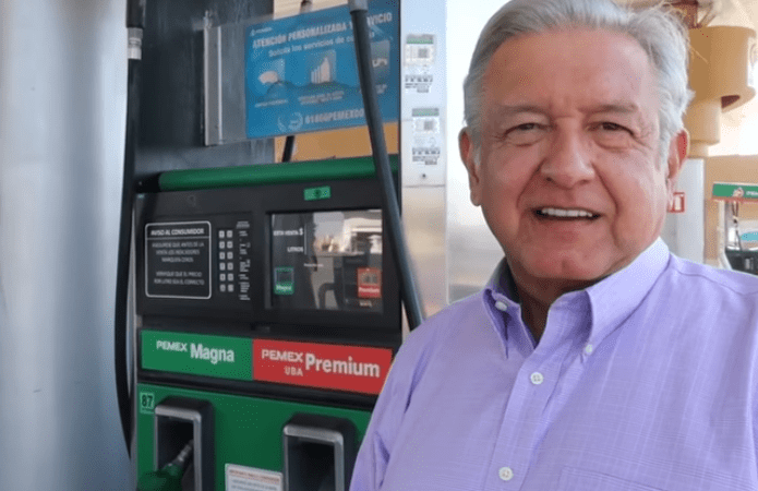 Aplica AMLO primer subsidio a la gasolina