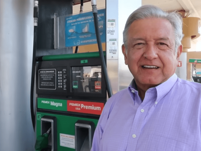 Aplica AMLO primer subsidio a la gasolina