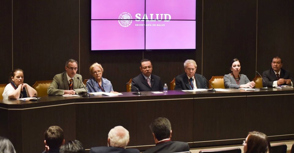 Secretaria de salud aplica recorte de 30% de personal; presume ahorro de 680 mdp