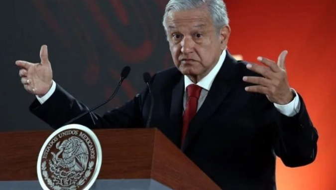 En 6 meses habrá resultados en seguridad, promete AMLO tras asesinatos en Minatitlán