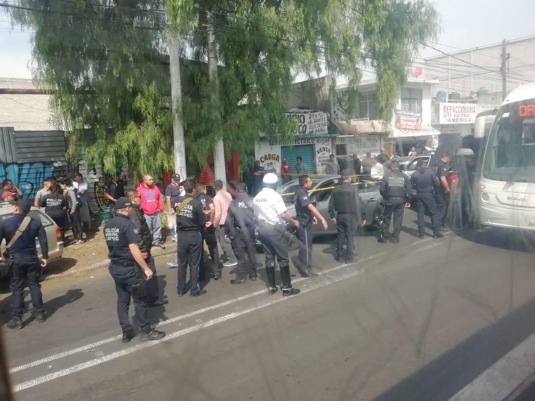 Plomean a dos en la 30-30 de San Cristobal, ahí quedo uno, el otro, al Hospital