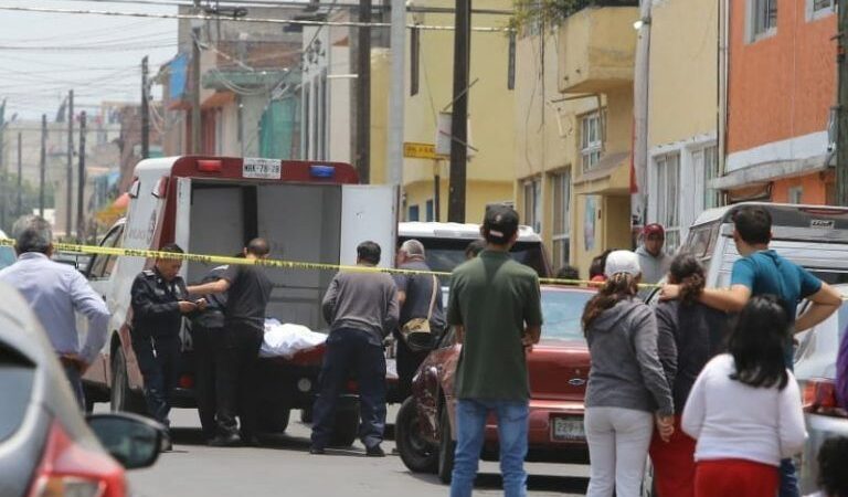 Por evitar robo de camioneta de su hija le pegaron cuatro balazos, ahí quedo