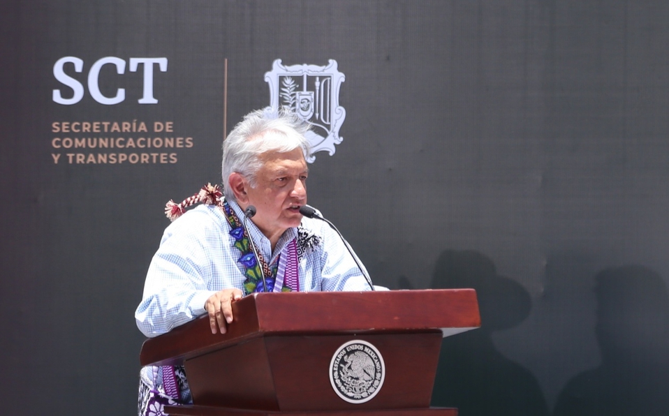 Gobierno de AMLO creará empresa para conectar a Internet a todo el país