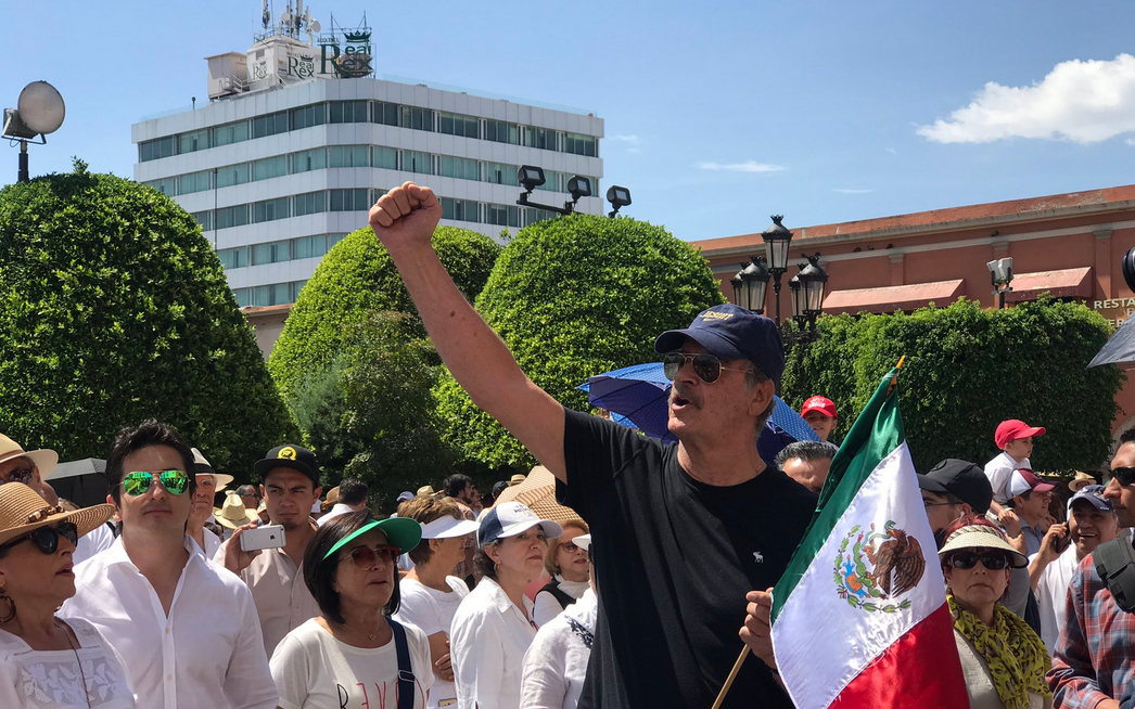 Marcha el ex presidente Vicente Fox contra AMLO