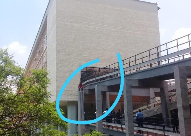 Intento de suicidio hoy en la facultad de la UNAM; trono examen