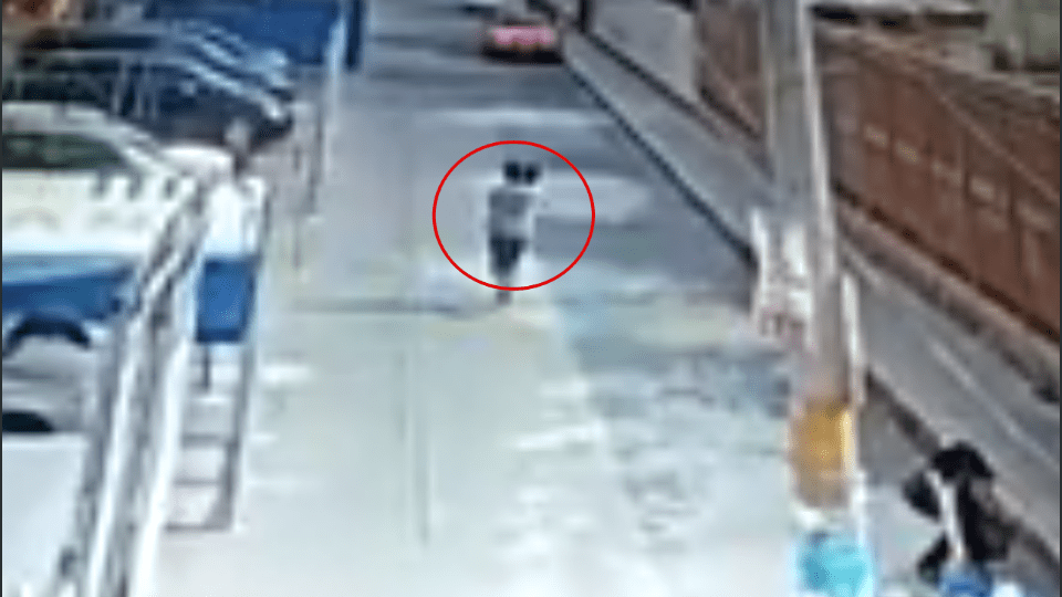 Roban a niña de 4 años en Puebla (VIDEO)