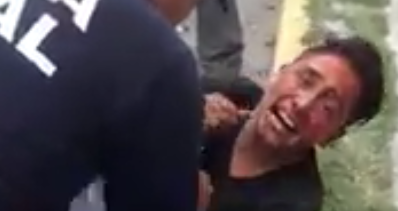 Agarran a la rata con celulares y pide perdón para que lo dejen