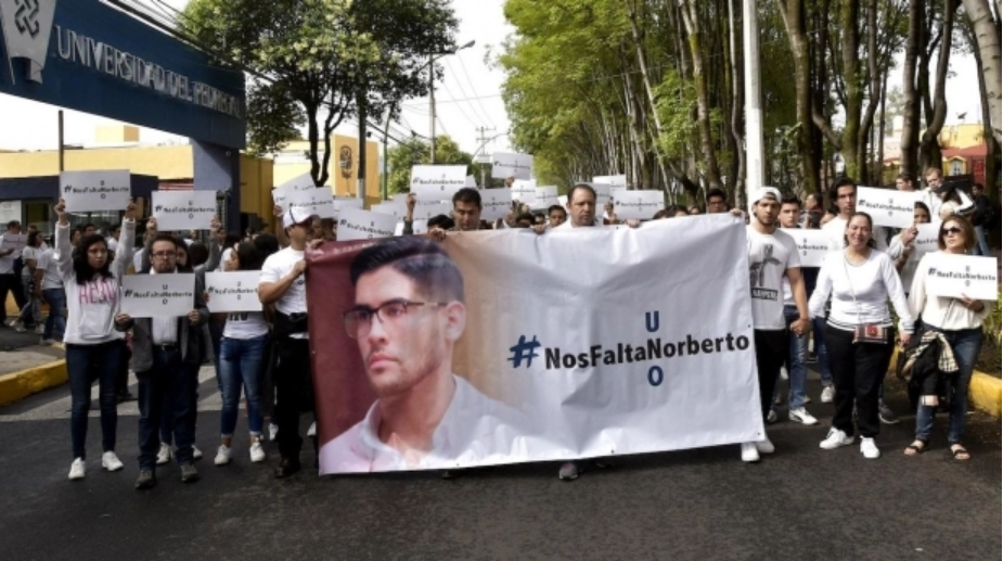 Causa de muerte de Norberto: Asfixia por estrangulamiento