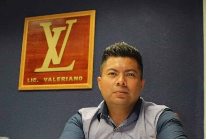Louis Vuitton plagia diseño de famoso abogado mexicano