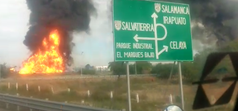 Explota ducto de PEMEX en Guanajuto, lo estaban huachicoleando | #ULTIMO