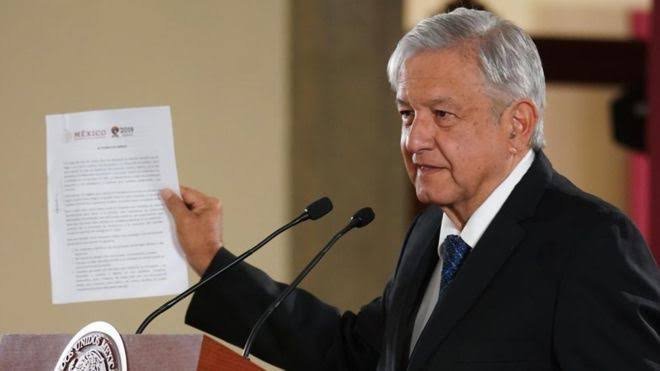 Un cuarto de mexicanos quisieran que AMLO extienda su mandato presidencial: encuesta