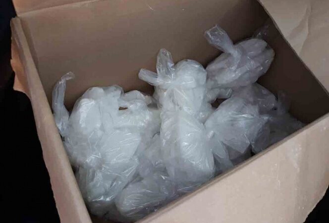 Atoran al Brayan en la Av. Central con 3 millones de pesos en drogas