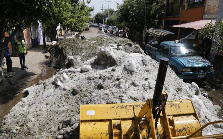 Guadalajara dara apoyos a damnificados por granizada