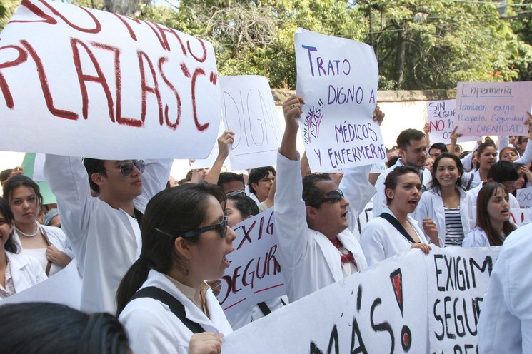 Pasantes de Medicina, a paro nacional el 1ro de Agosto