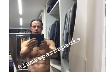 Exponen nueva foto de Zague presumiendo su talla internacional