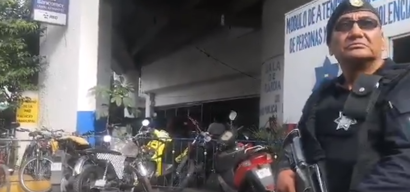 Fiscalía toma control de la Policía en Los Reyes La Paz