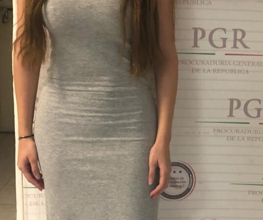 DETIENEN A ESTA BELLEZA Y RECUPERAN RELOJES DE ALTA GAMA,