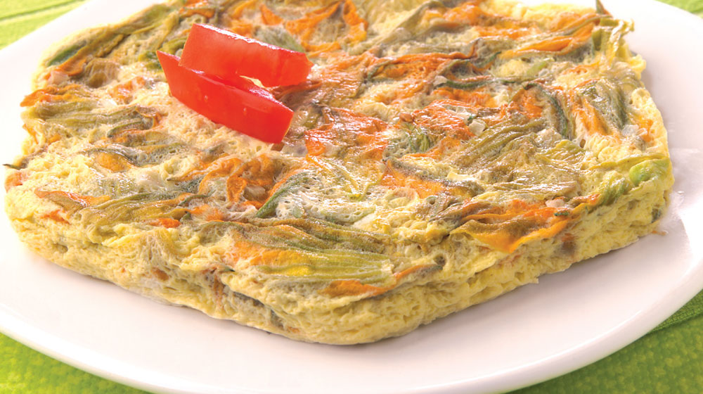 RECETA DESAYUNO: Tortilla de patata con flores de calabaza