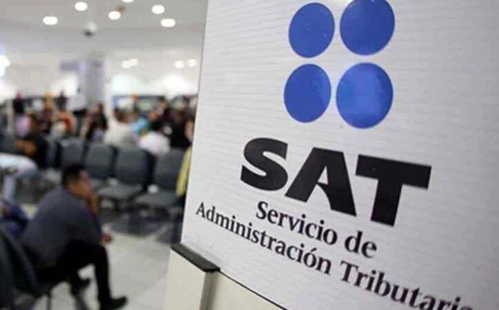 Caen funcionarios del SAT por soborno